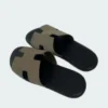 Sandales Izmir Hermès en suède vert kaki pour femme