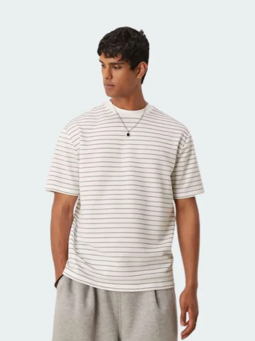 T-shirt à rayures blanc et gris